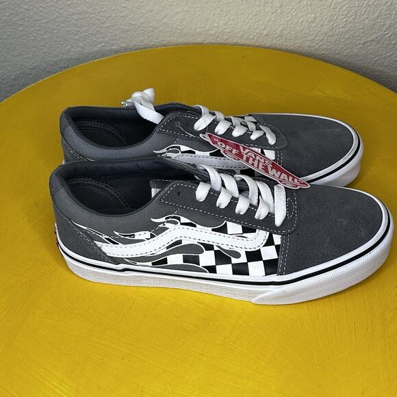 Vans Boy's Ward Flame Checker White Skate Shoes Youth Size 4 - Picture 7 of 14